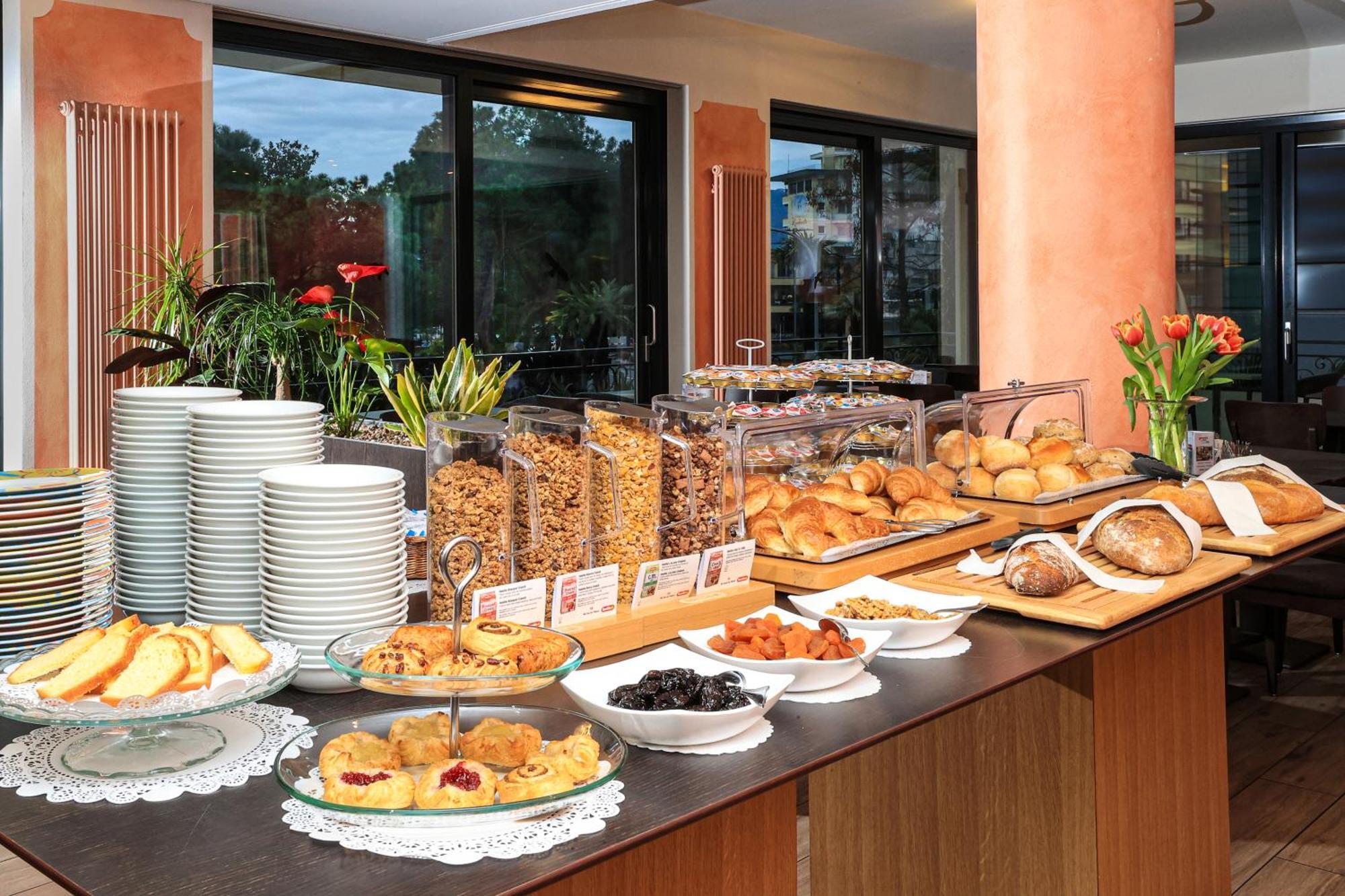 Muralto Hotel Geranio Au Lac מראה חיצוני תמונה