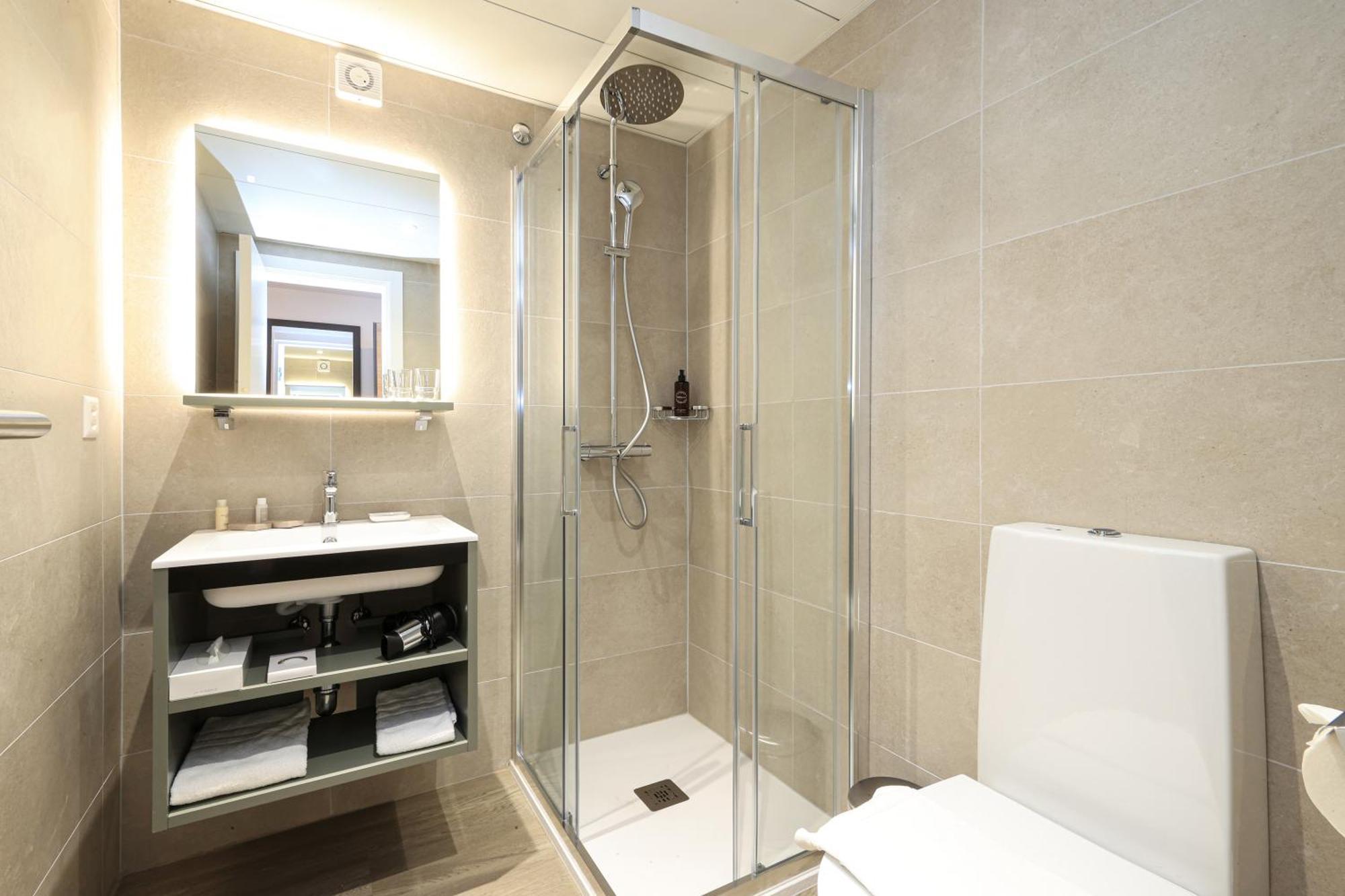 Muralto Hotel Geranio Au Lac מראה חיצוני תמונה